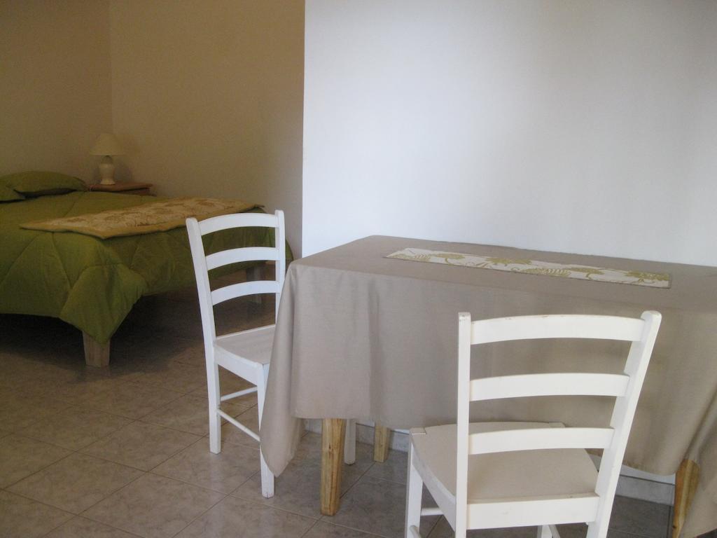 Mangai Rapa Nui Hotell Hanga Roa Exteriör bild